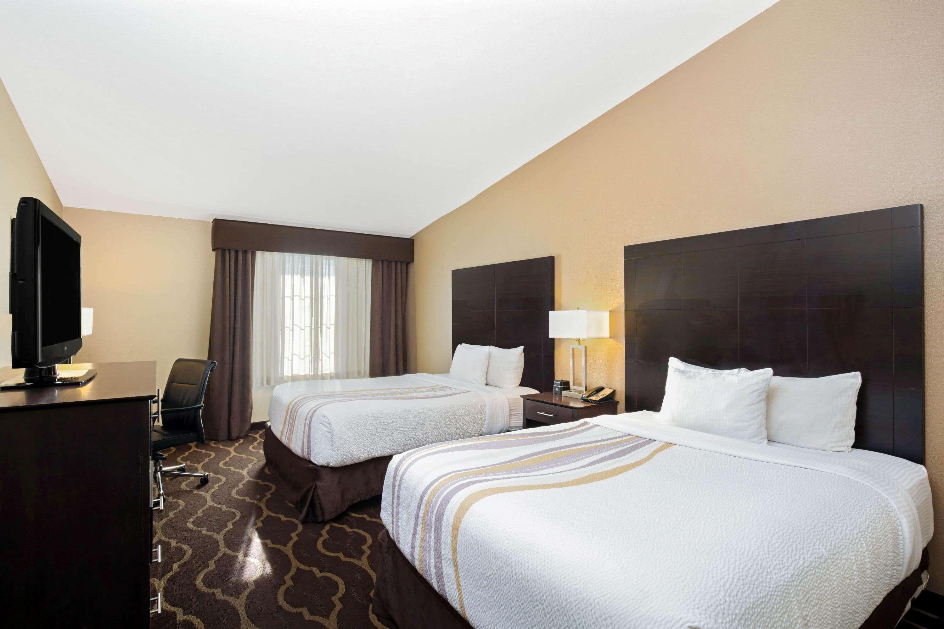 La Quinta Inn & Suites By Wyndham Lv Tropicana Stadium Las Vegas Ngoại thất bức ảnh