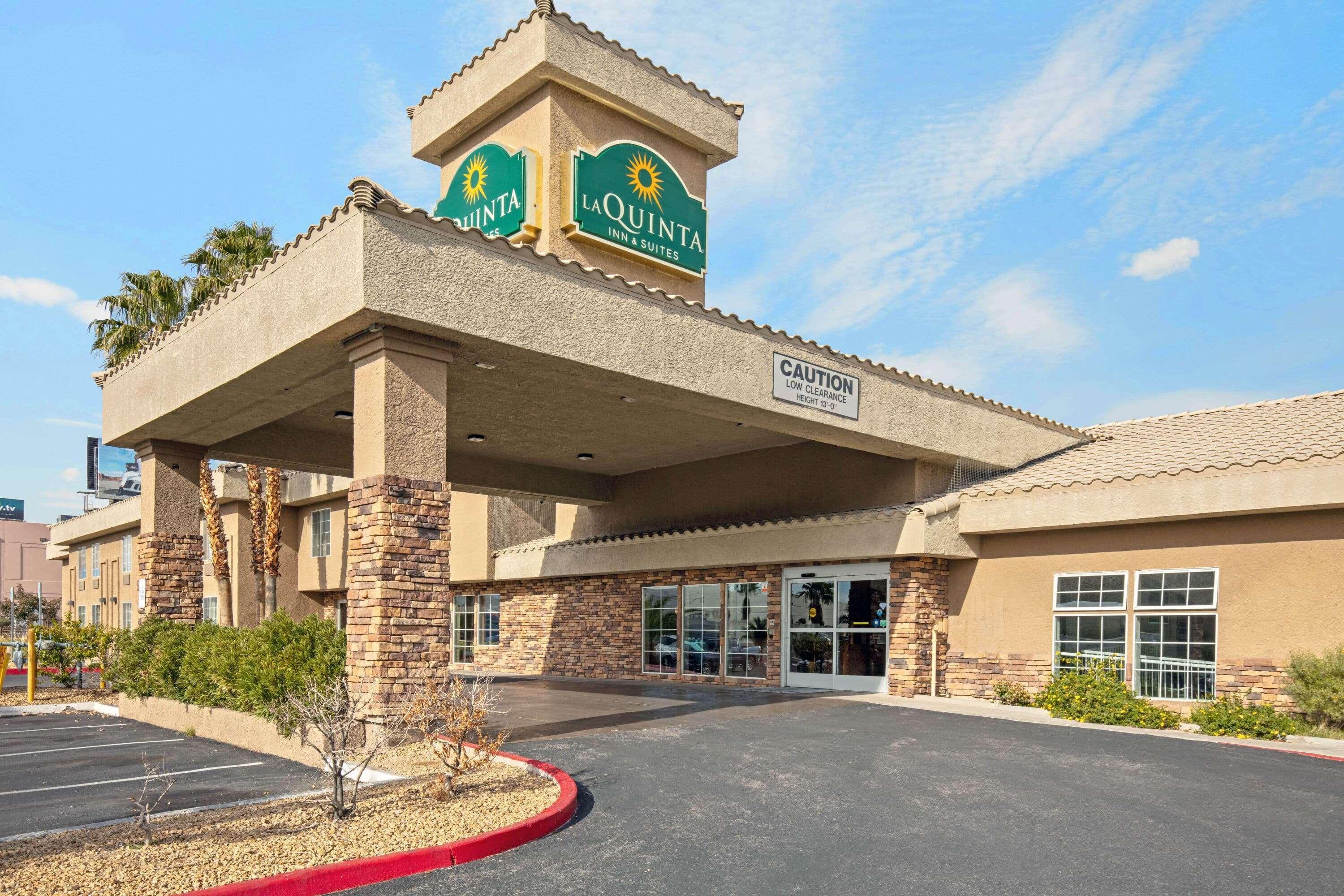 La Quinta Inn & Suites By Wyndham Lv Tropicana Stadium Las Vegas Ngoại thất bức ảnh