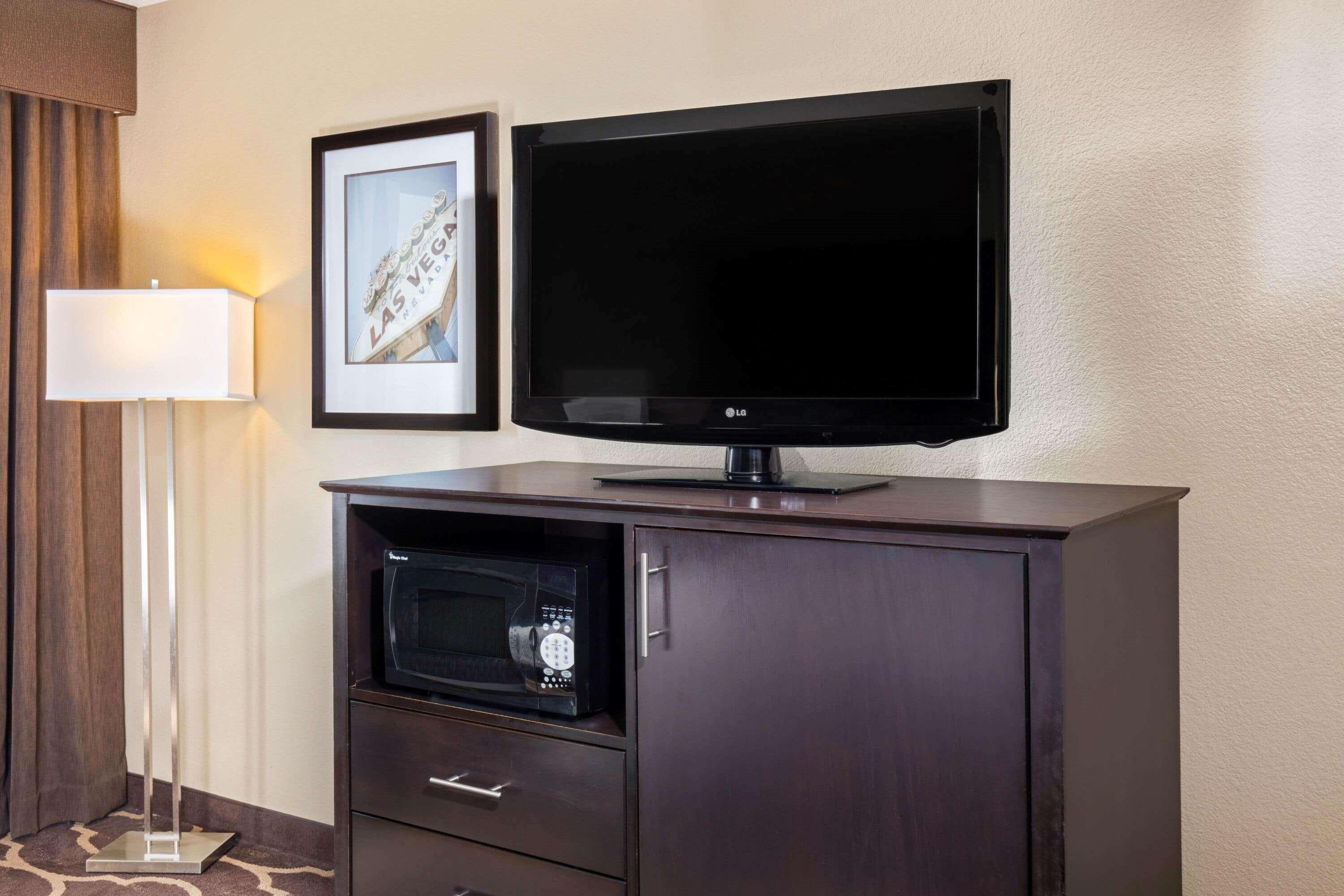 La Quinta Inn & Suites By Wyndham Lv Tropicana Stadium Las Vegas Ngoại thất bức ảnh