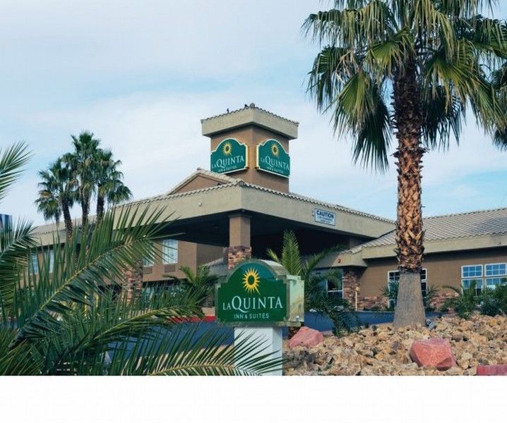 La Quinta Inn & Suites By Wyndham Lv Tropicana Stadium Las Vegas Ngoại thất bức ảnh