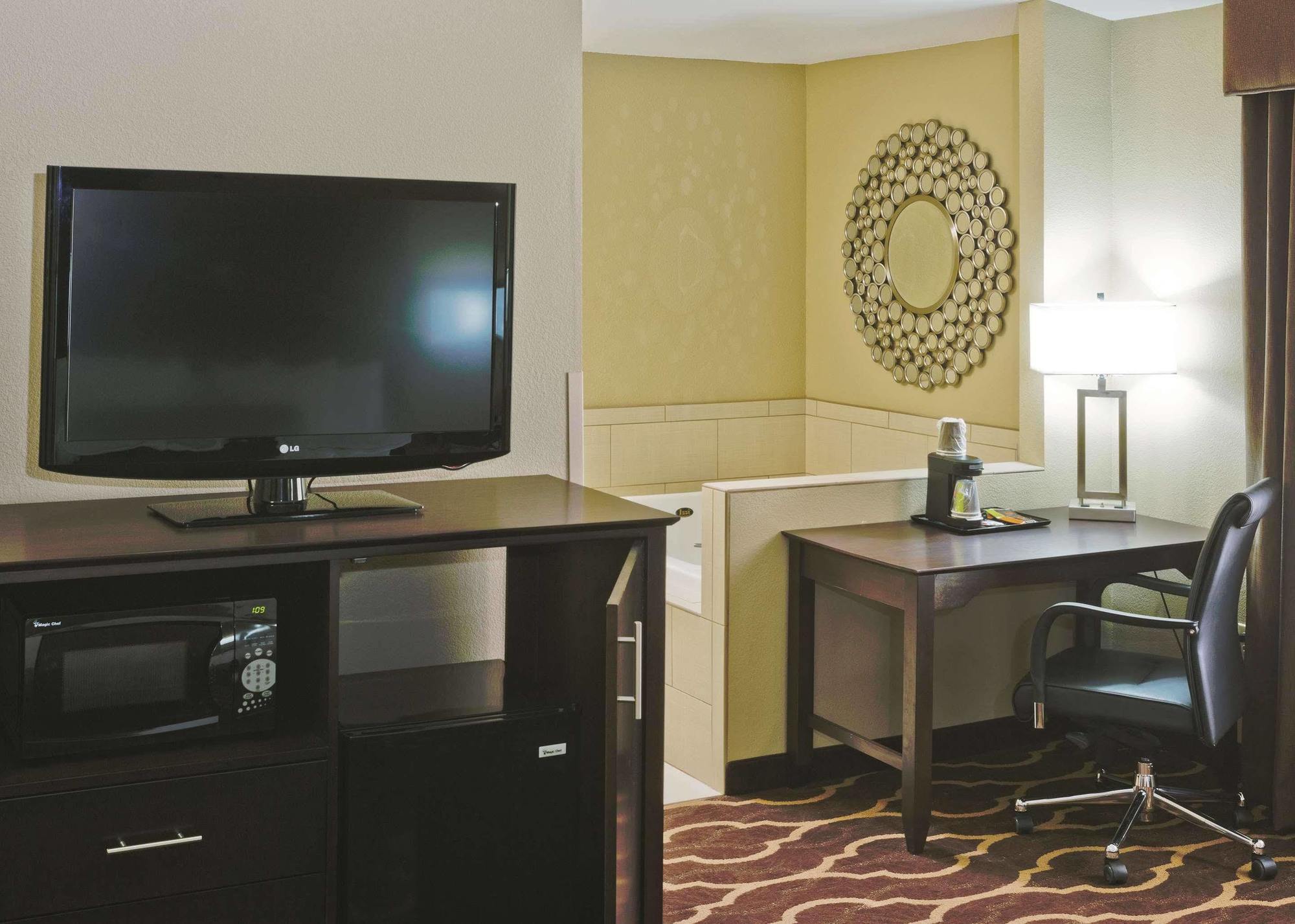 La Quinta Inn & Suites By Wyndham Lv Tropicana Stadium Las Vegas Ngoại thất bức ảnh